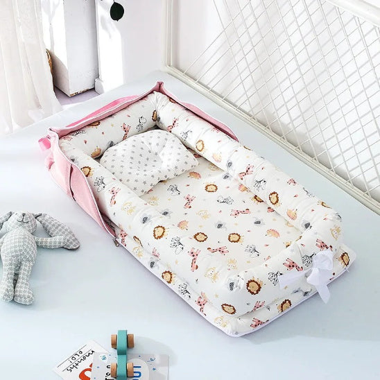 Reducteur de lit cododo rose motif animal de la savane