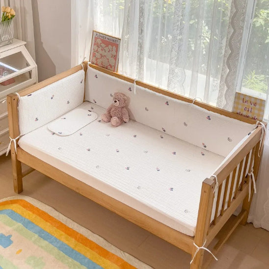 Tour de lit cododo motif biberon