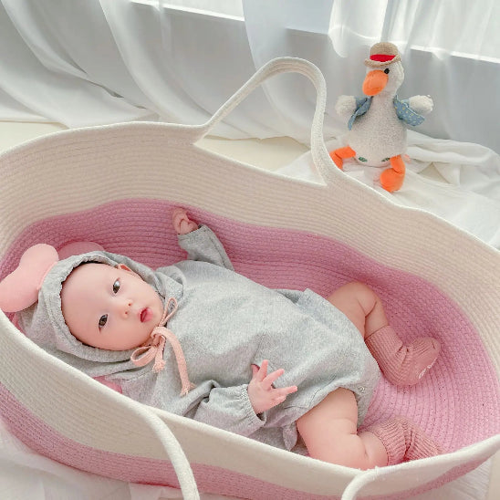 couffin bebe rose blanc belle couleur pour bebe fille