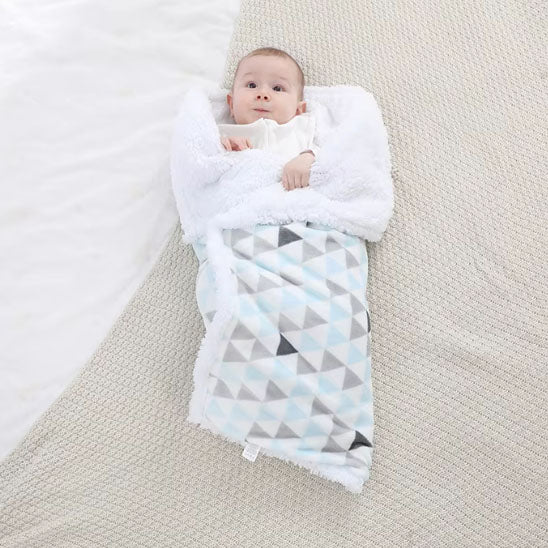 couverture bebe emmaillotage garde bébé au chaud