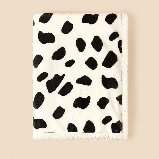 Couverture bébé motif vache agréable sur peau bébé