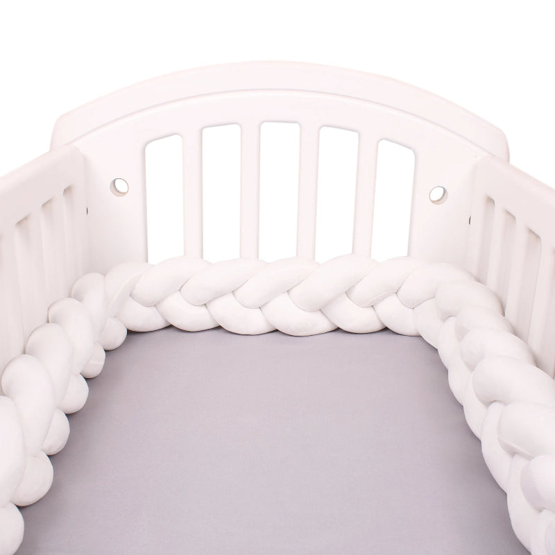 tresse de lit beau embellit lit de bebe