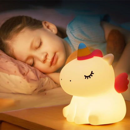 Bebe veilleuse magique pour moment de coucher agréable