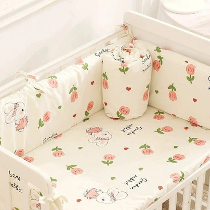 Contour lit bebe hauteur optimale empêchant bébé de se cogner contre barrreaux