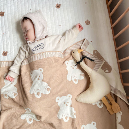 Doudou confortable apaise bébé pendant son sommeil