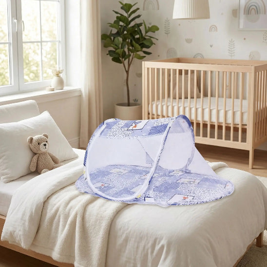 Lit pour bebe en toile bleu pastel confortable
