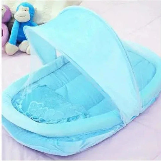 Lit pour bebe en toile bleu oreiller inclu