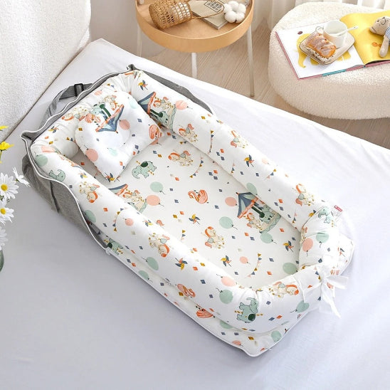 Reducteur de lit cododo blanc cassé motif animal confortable