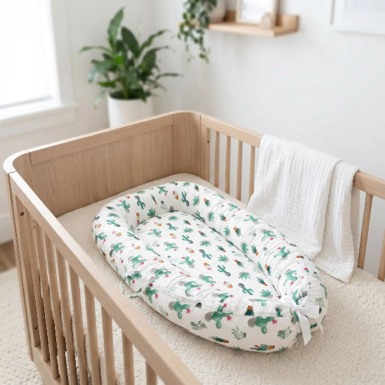 Reducteur de lit cododo blanc motif arbre harmonisant