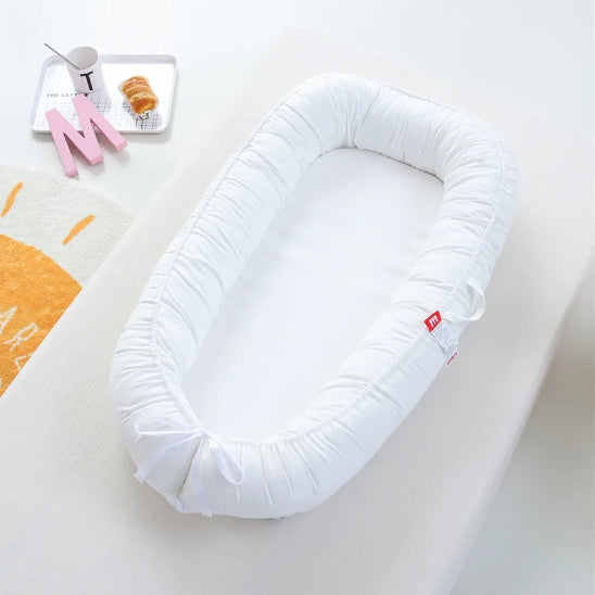 Reducteur de lit cododo blanc épuré
