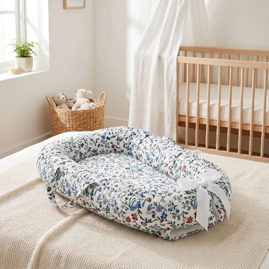 Reducteur de lit cododo bleu blanc ajustable