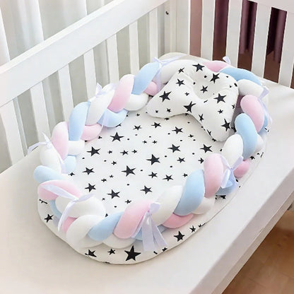 Reducteur de lit cododo bleu rose blanc élégant