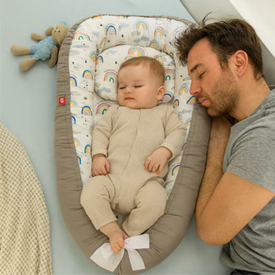 Réducteur de lit cododo nid douillet pour accompagner bébé pendant sommeil