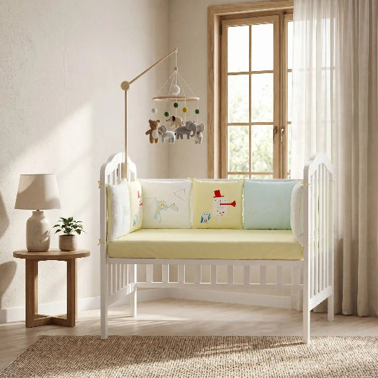Tour de berceau bébé jaune pastel mignon