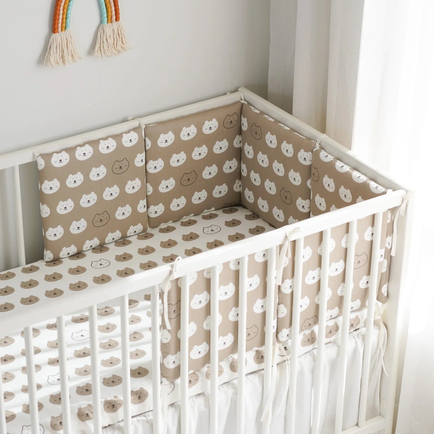 Tour de lit coussins 30 cm marron blanche motif ours