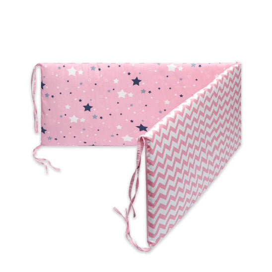 Tour de lit fille nid douillet préserve bébé des chocs