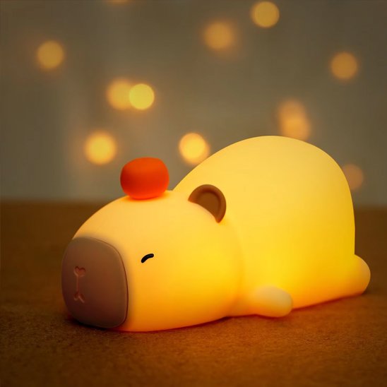 Veilleuse bébé lumière douce crée ambiance apaisante