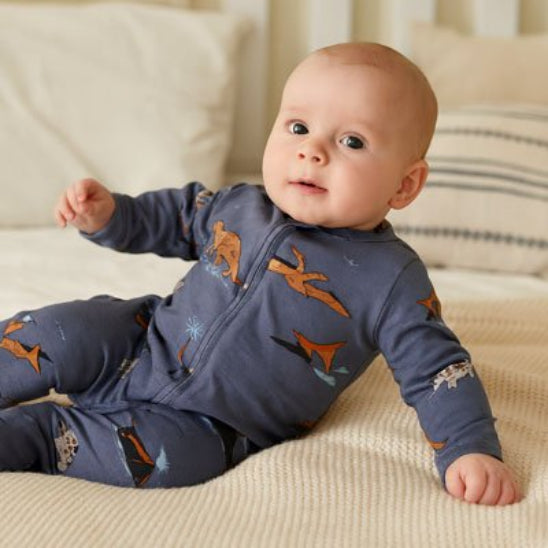 bebe pyjamas couvre pied pour confort optimal bébé.