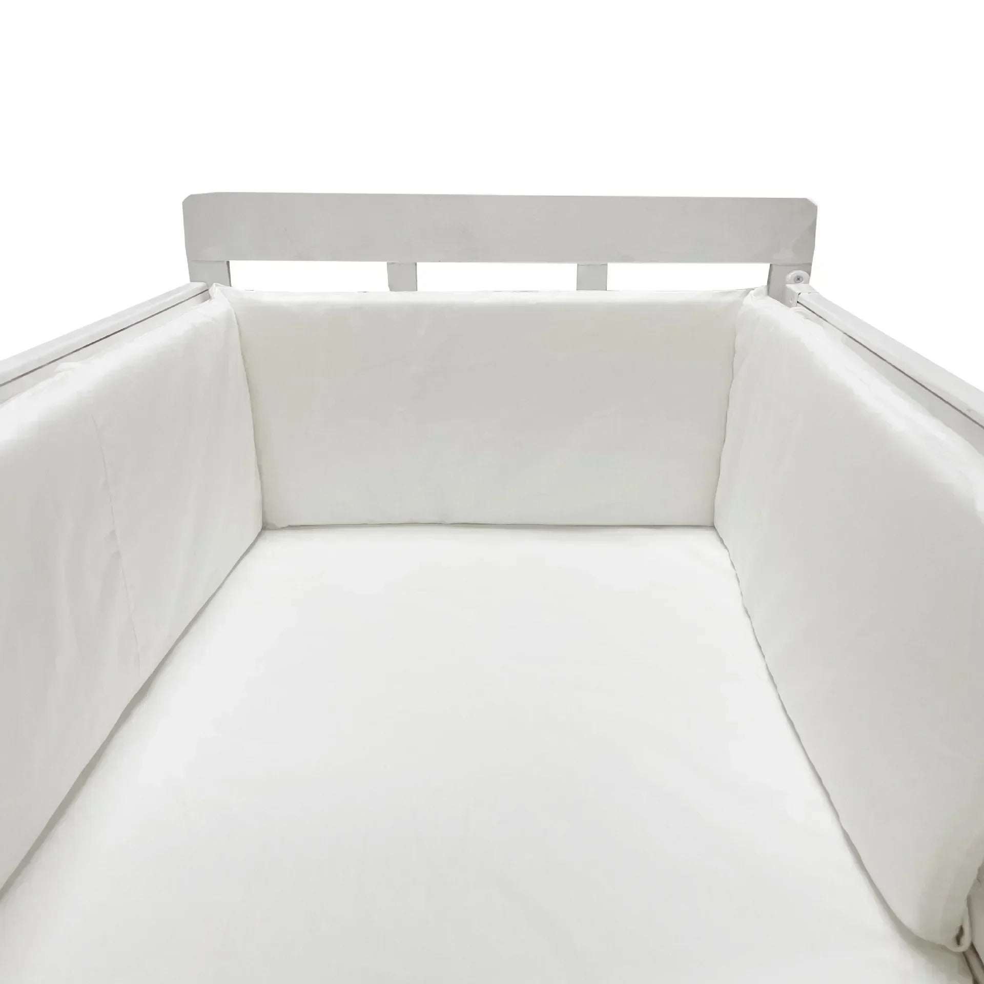 contour de lit de bebe monochrome simple utilisation