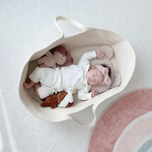 couffin bebe securisant rassure bebe pendant son sommeil