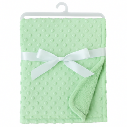 couverture bebe polaire vert pâle respirant et protège peau bébé