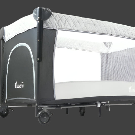 Lit parapluie et matelas hygienique maintient la propreté grâce au material plastique
