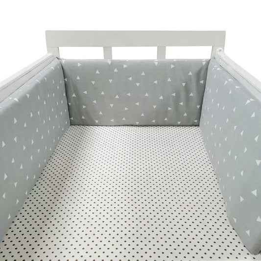 tour de lit pour bebe triangle offre sommeil paisible au bebe